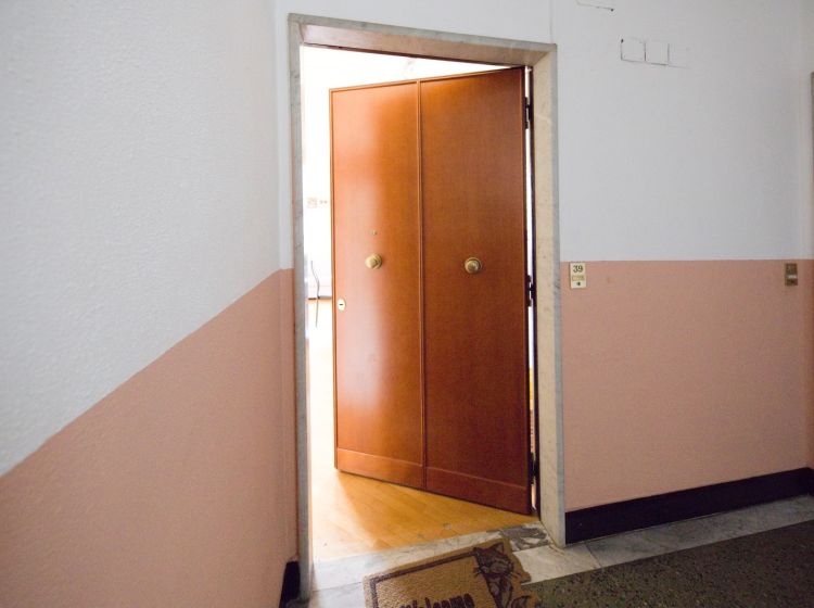 Bilocale in vendita, via Giacomo Biga  25, Marassi, Genova