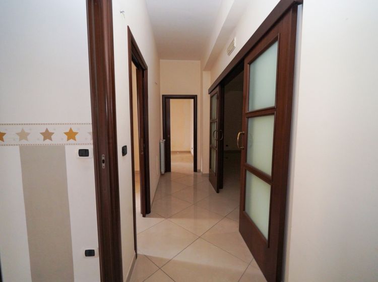 Stabile o palazzo in vendita, via Vincenzo Ferrara  34, Casoria