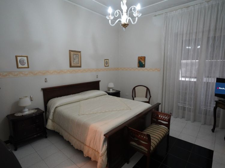 Stabile o palazzo in vendita, via Vincenzo Ferrara  34, Casoria