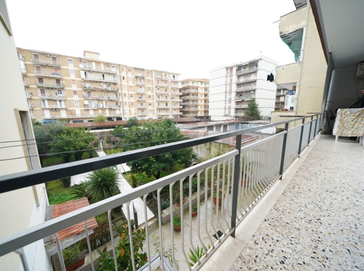 Stabile o palazzo in vendita, via Vincenzo Ferrara  34, Casoria