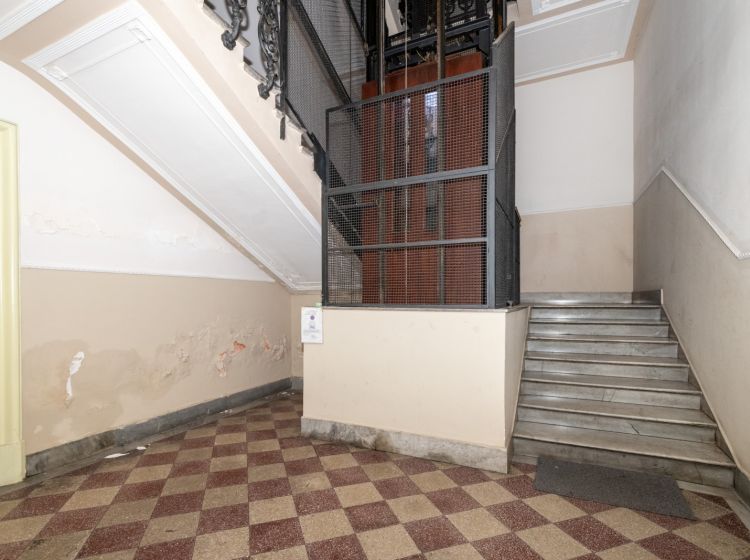 Appartamento in vendita, via Giuseppe Verdi  67, Centro Storico, Catania