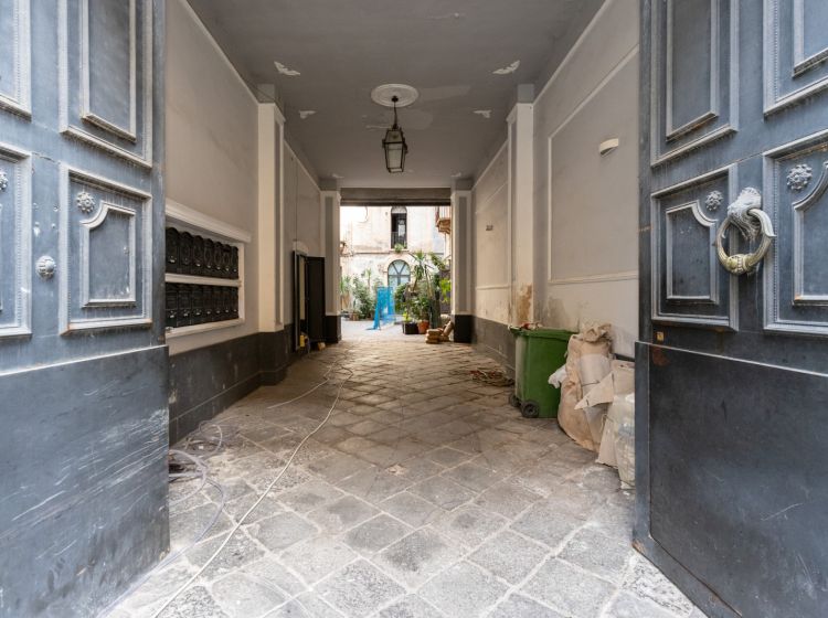 Appartamento in vendita, via Giuseppe Verdi  67, Centro Storico, Catania