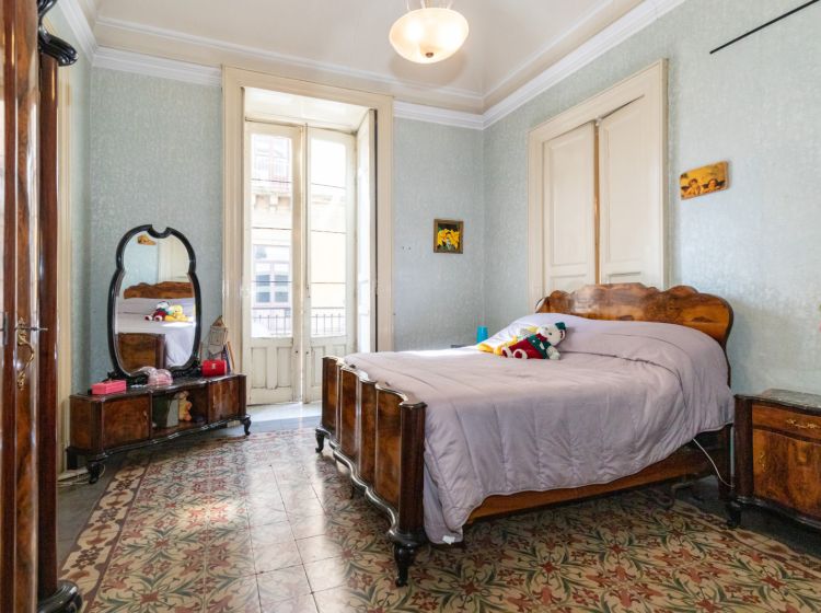 Appartamento in vendita, via Giuseppe Verdi  67, Centro Storico, Catania