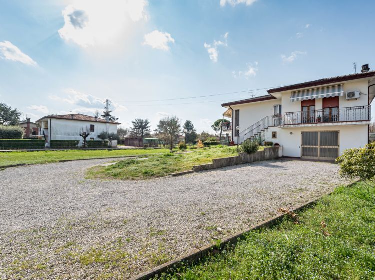 Villa in vendita, via Cornara  89, Villanova Di Camposampiero