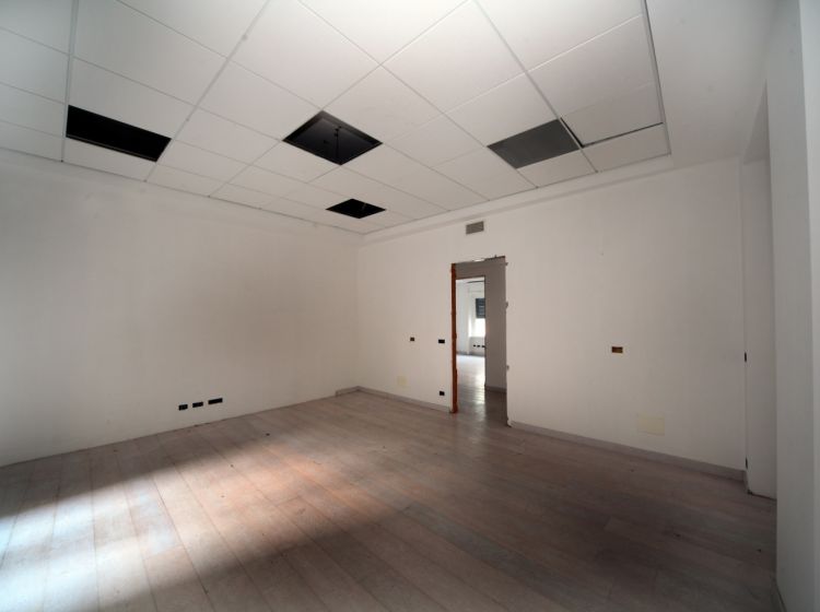 Appartamento in vendita, via Pisacane  20, Centro, Genova