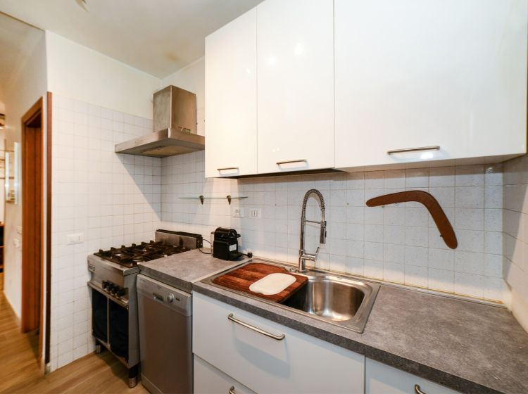 Trilocale in vendita, via Saronno  74, Valle Muricana, Roma