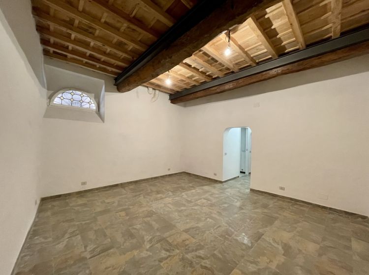 Negozio in affitto, via di Monte Giordano  3, Centro Storico, Roma