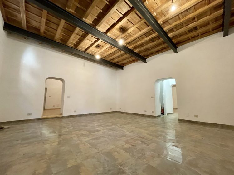 Negozio in affitto, via di Monte Giordano  3, Centro Storico, Roma