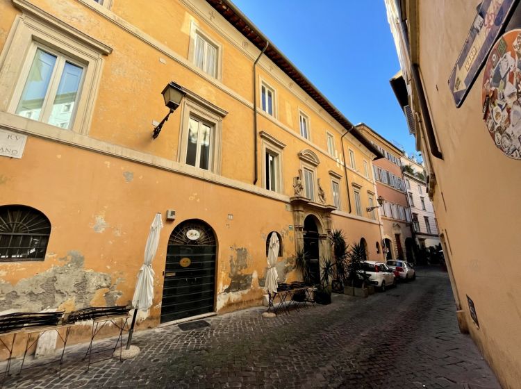 Negozio in affitto, via di Monte Giordano  3, Centro Storico, Roma