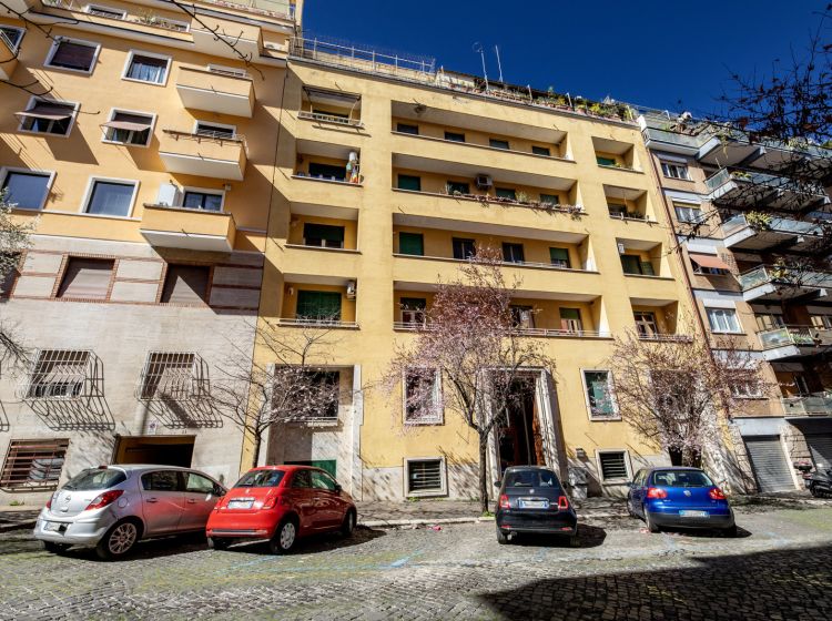 Trilocale in vendita, via Luigi Pigorini  13, Bologna, Roma