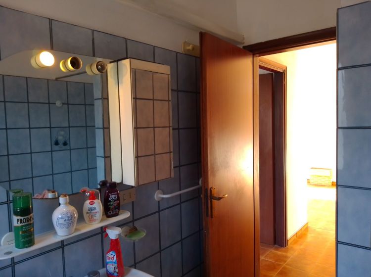 Trilocale in vendita, via Stazione  13, Oliveri