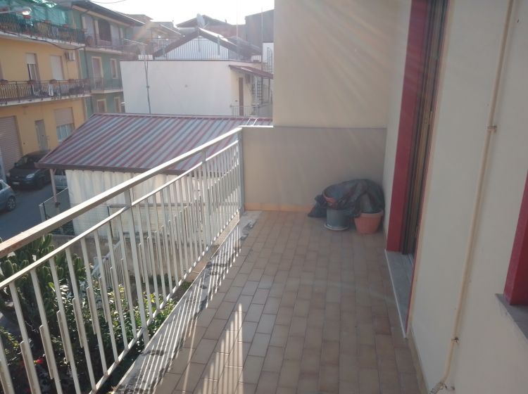 Trilocale in vendita, via Stazione  13, Oliveri