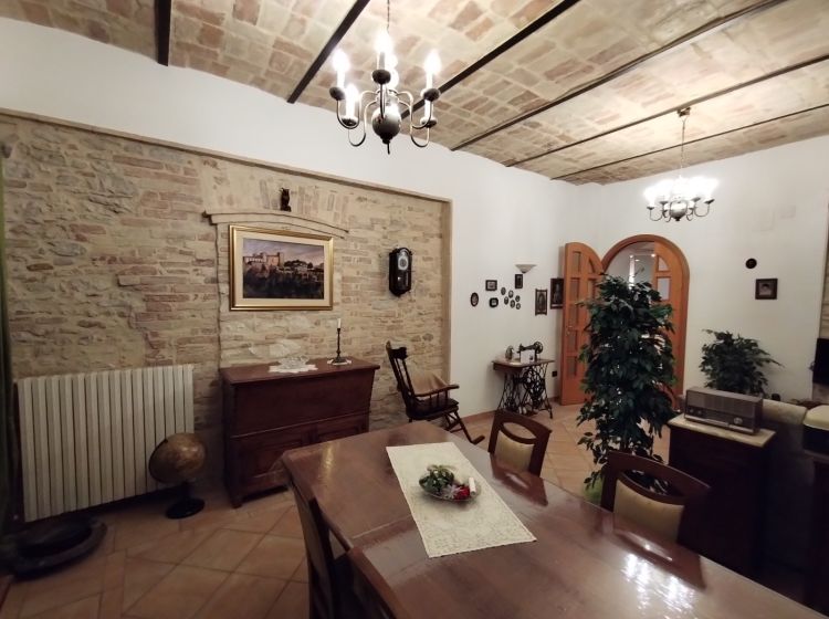 Terratetto unifamiliare in vendita, Corso Umberto I  5, Crecchio