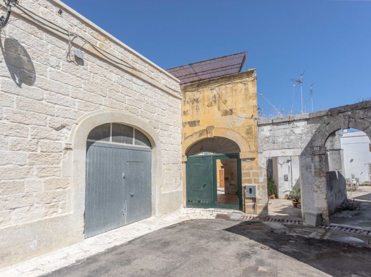 Terratetto unifamiliare in vendita, via Giovanni XXIII  28, Spongano