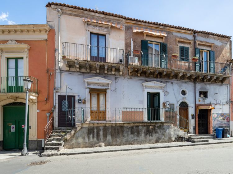 Terratetto unifamiliare in vendita, via Roma  288, San Giovanni La Punta