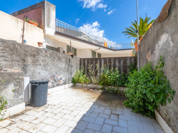 Terratetto unifamiliare in vendita, via Roma  288, San Giovanni La Punta