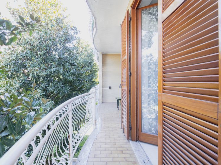Trilocale in vendita, via Iseo  21, San Fruttuoso, Monza