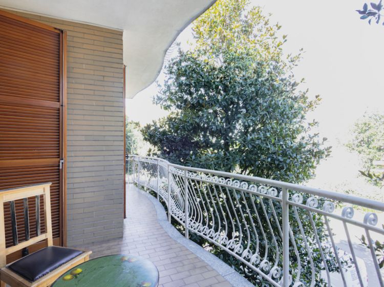 Trilocale in vendita, via Iseo  21, San Fruttuoso, Monza