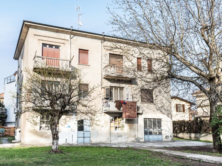 Stabile o palazzo in vendita, viale Cremona  79, Viale Cremona, Pavia