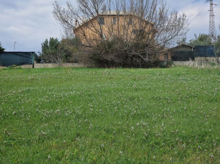 Terreno residenziale in vendita, via degli Svevi, Sala, Catanzaro
