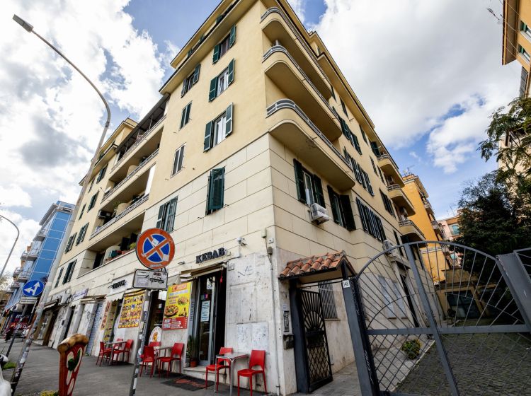 Bilocale in vendita, Circonvallazione Gianicolense  148, Gianicolense, Roma