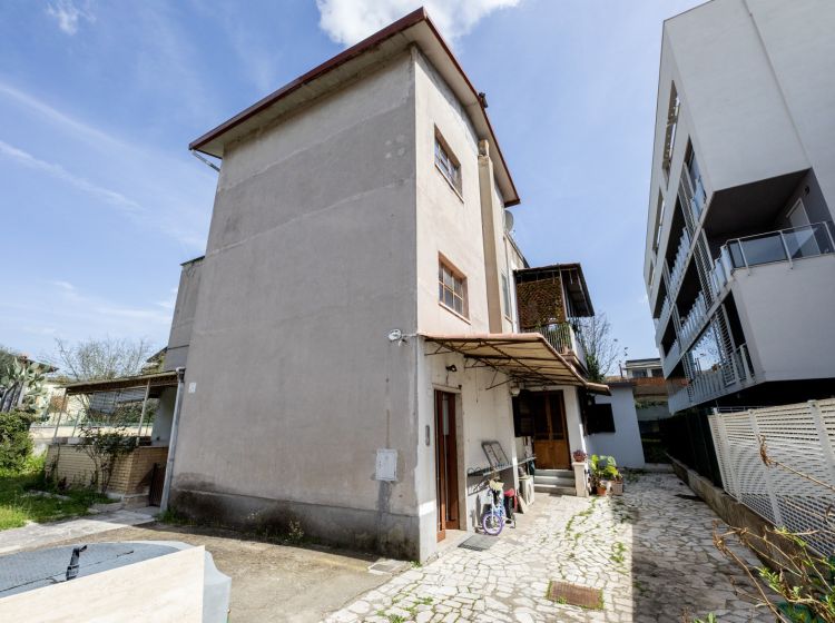Trilocale in vendita, via del Casale Rocchi  24, Pietralata, Roma