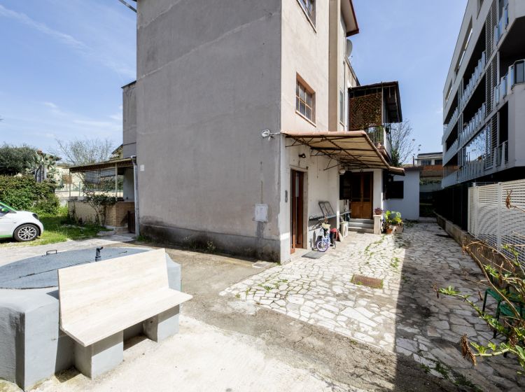 Trilocale in vendita, via del Casale Rocchi  24, Pietralata, Roma