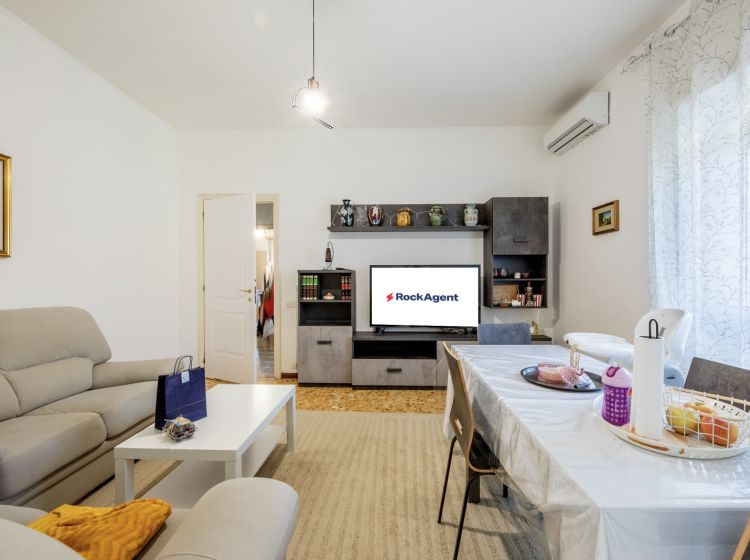 Trilocale in vendita, via del Casale Rocchi  24, Pietralata, Roma