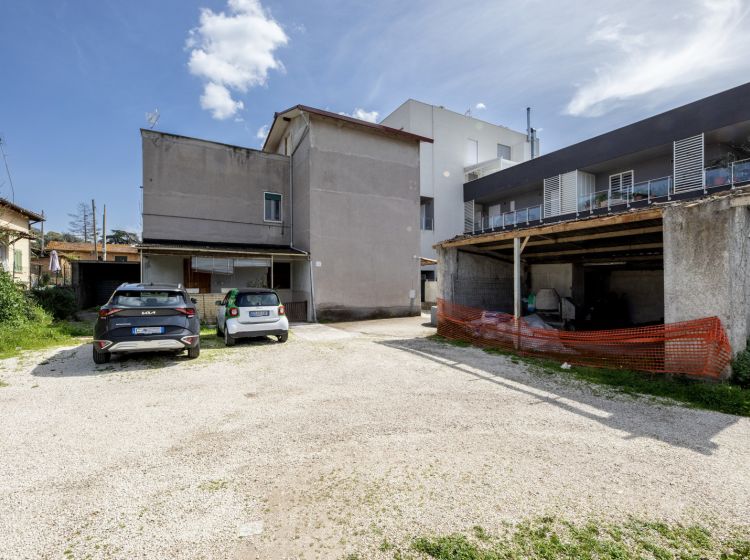 Trilocale in vendita, via del Casale Rocchi  24, Pietralata, Roma