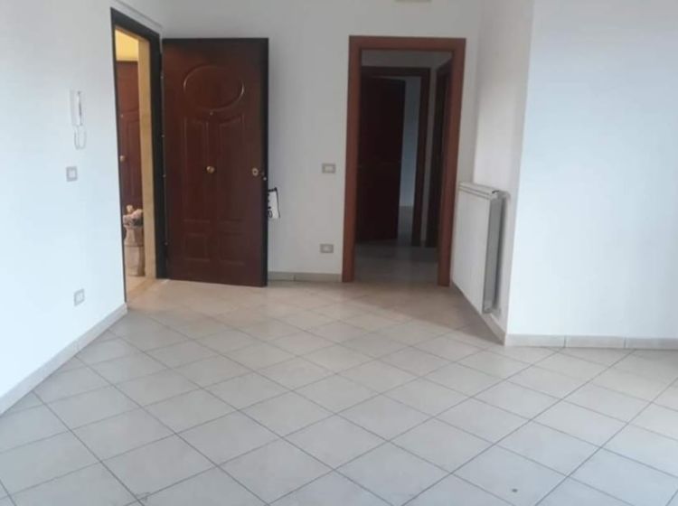 Trilocale in vendita, via 4 Novembre 26, Poggiomarino