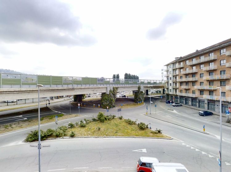 Trilocale in vendita, via Villafranca  8, Moncalieri