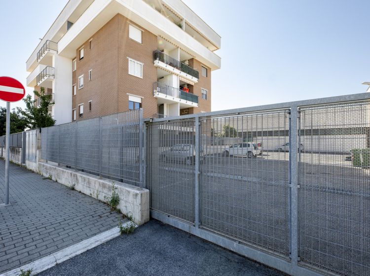 Trilocale in affitto, via Fratel Mario Adani, Ponte di Nona, Roma