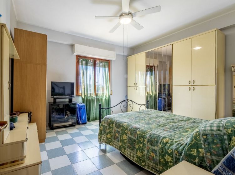 Trilocale in vendita, via Bulzi  39, Borghesiana, Roma