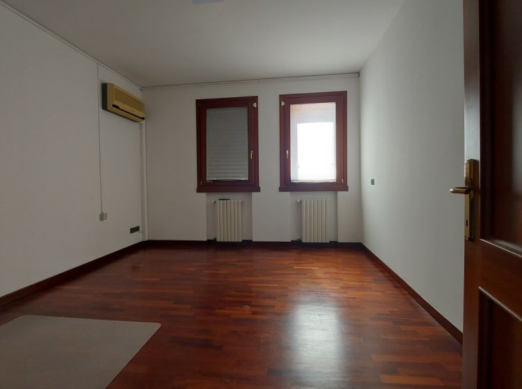 Ufficio in affitto, Piazzetta Modin  4, Ponte di Brenta, Padova