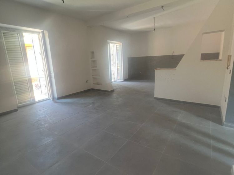 Stabile o palazzo in vendita, via Giuseppe Garibaldi, Macerata Campania