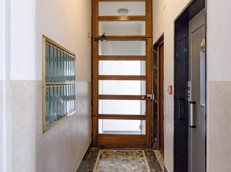Bilocale in vendita, via Finalmarina  24, Lingotto, Torino
