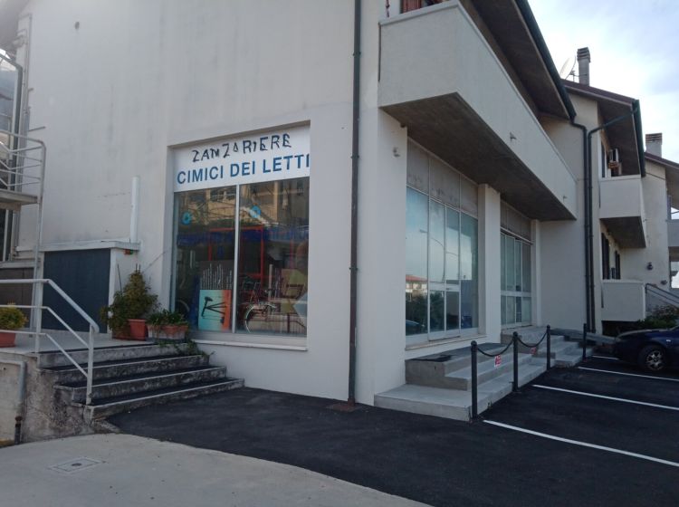 Ufficio in affitto, viale Romagna 133, Fano