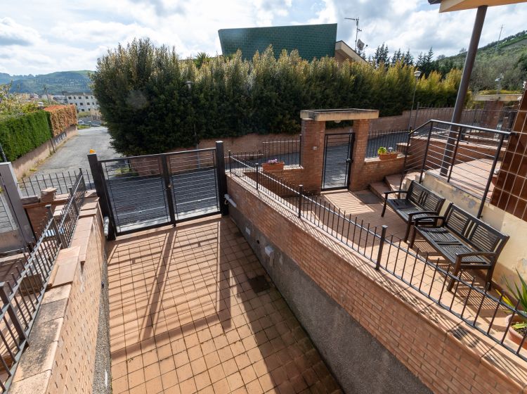 Villa in vendita, via Tommaso Campanella 36/D, Settingiano