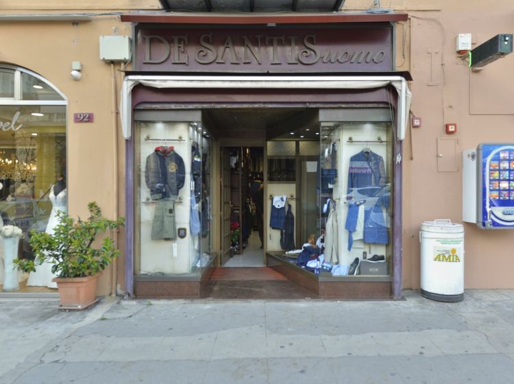 Negozio in vendita, via Cavour  94, Cavour, Palermo