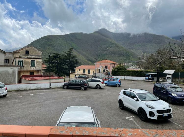 Terratetto plurifamiliare in vendita, via Ottavio Apicella 38, Polvica, Tramonti