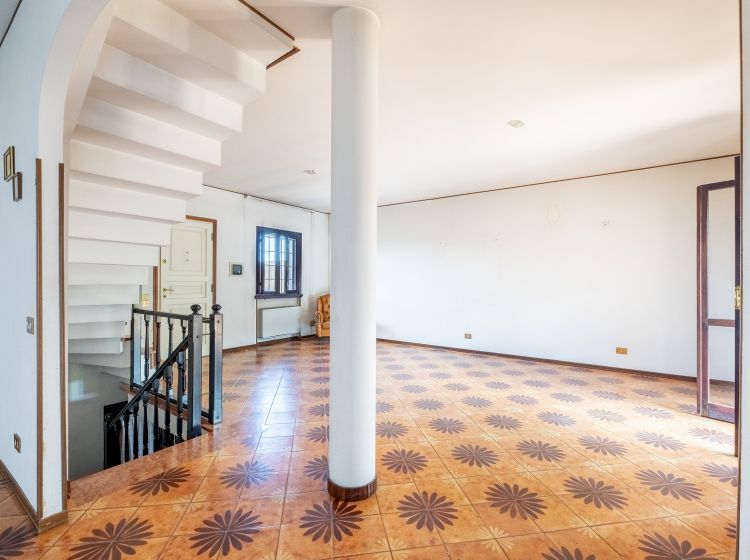 Villa in vendita, via Montiglioni  118, Grottaferrata