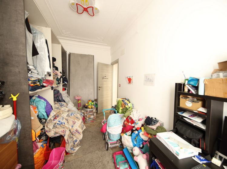 Appartamento in vendita, via Giacomo Buranello  6, Sampierdarena, Genova