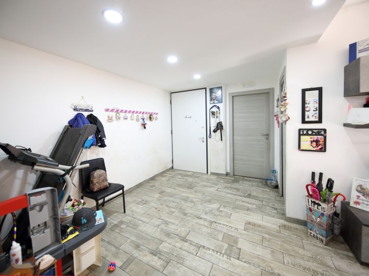 Appartamento in vendita, via Giacomo Buranello  6, Sampierdarena, Genova