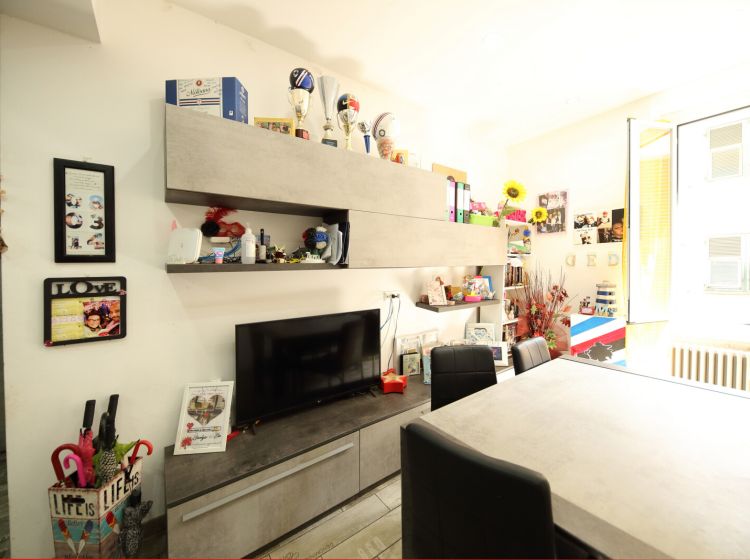 Appartamento in vendita, via Giacomo Buranello  6, Sampierdarena, Genova