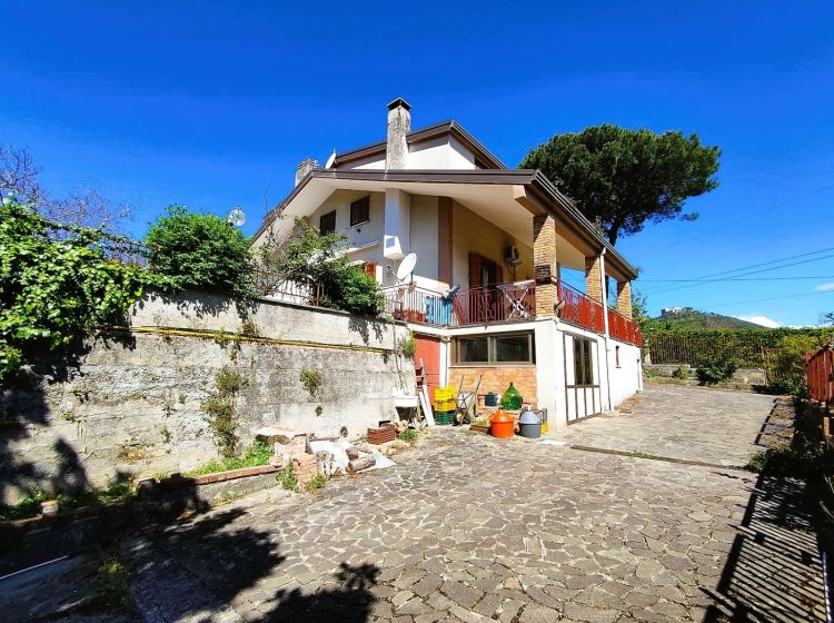 Villa in vendita, via Piana 2, Coperchia, Pellezzano