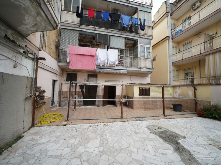 Stabile o palazzo in vendita, via Angelo Volpicelli  27, Arzano