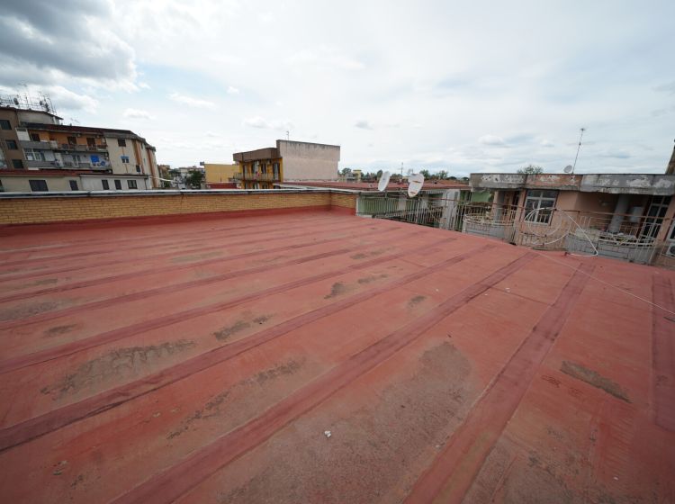 Stabile o palazzo in vendita, via Angelo Volpicelli  27, Arzano