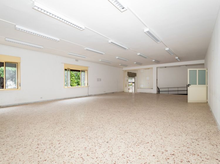 Ufficio in vendita, Piazza Leonardo da Vinci  6, Mascalucia