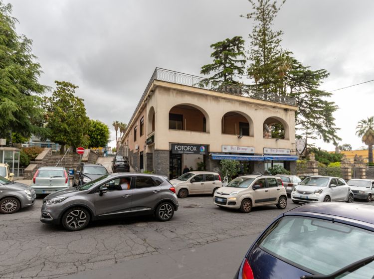 Ufficio in vendita, Piazza Leonardo da Vinci 6, Mascalucia