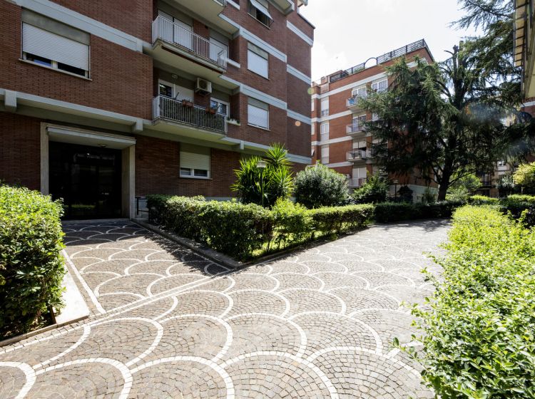 Box / Garage in vendita, via Cornelio Magni  30, Navigatori, Roma